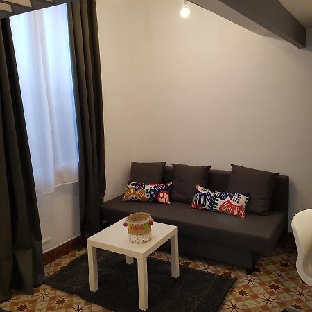 Charmant studio tout équipé au coeur d Avignon Extérieur photo