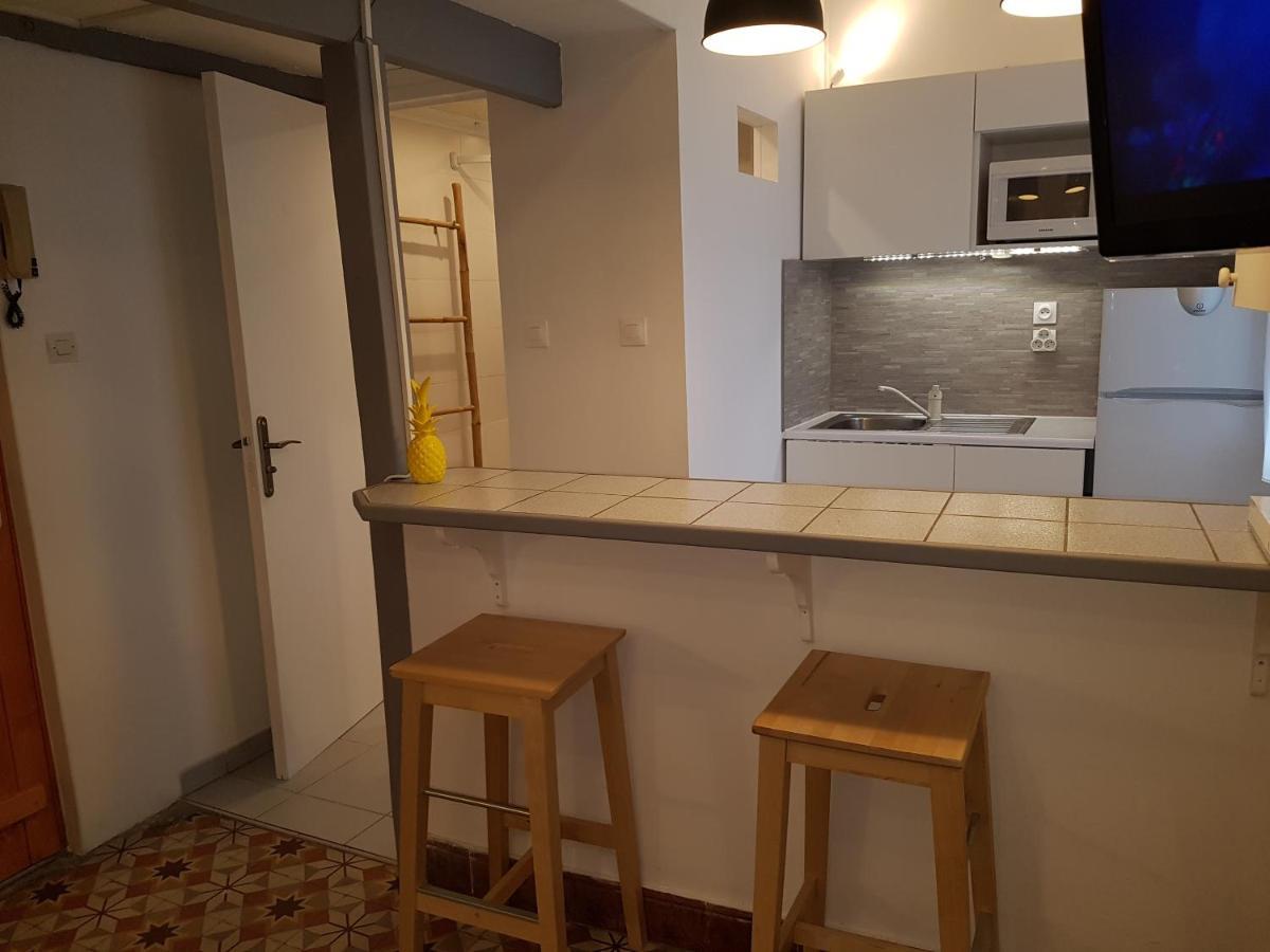 Charmant studio tout équipé au coeur d Avignon Extérieur photo